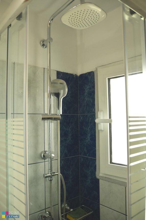 The L Studio Nea Peramos  Ngoại thất bức ảnh